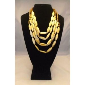 ANTHROPOLOGIE NATURAL SHELL STATEMENT NECKLACE NWT